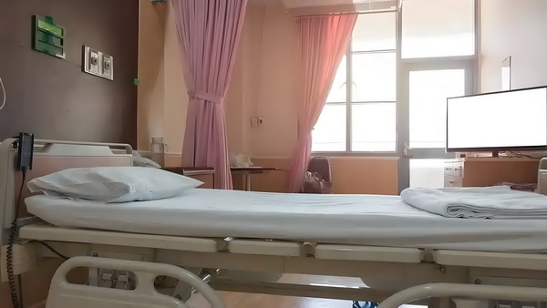陈柏霖被曝将结婚：回顾情史，丰富又坎坷